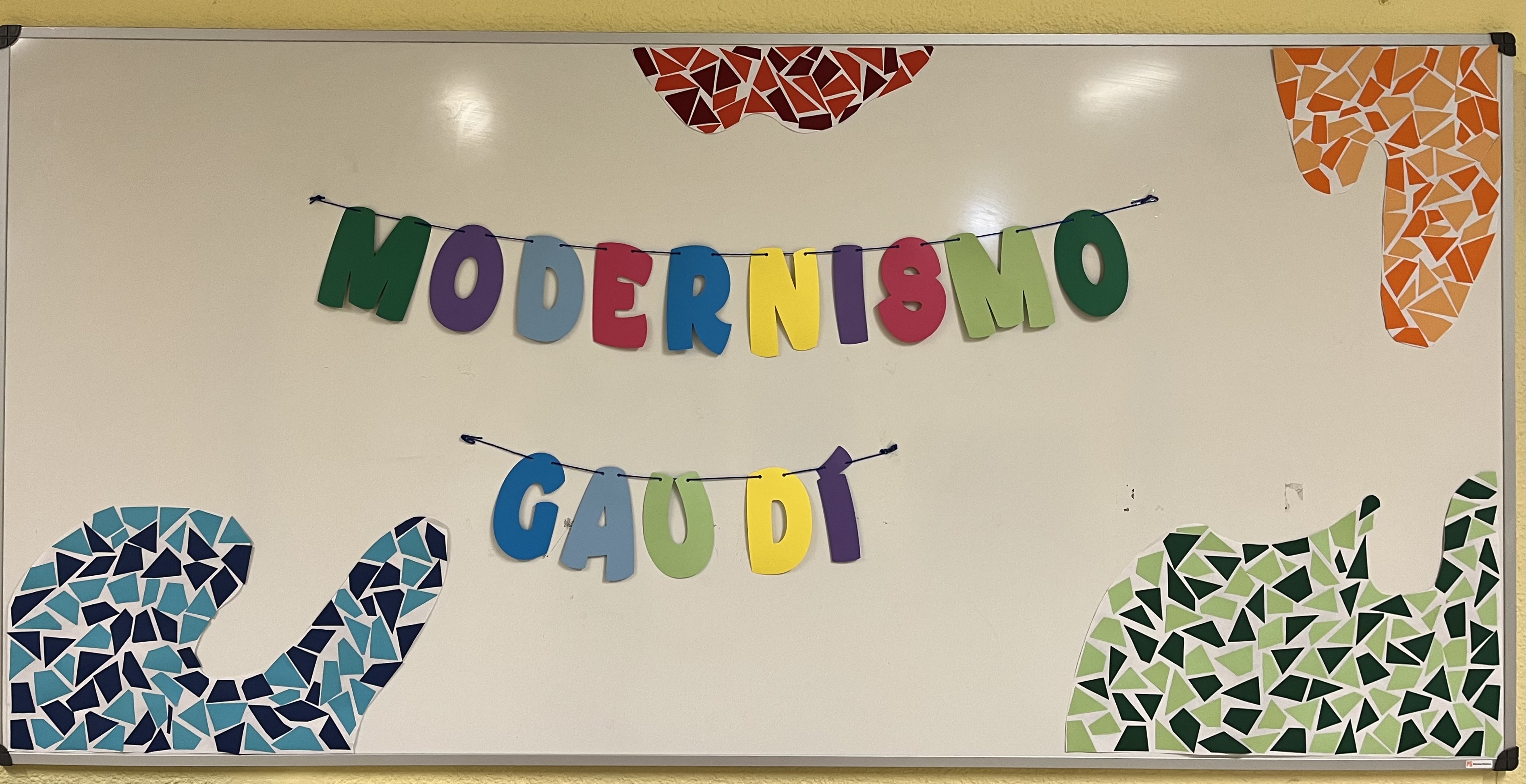 GAUDÍ Y EL MODERNISMO